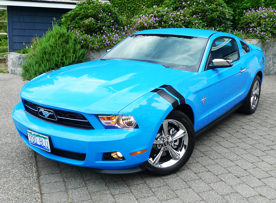 2011 Ford Mustang V6 Coupe modified