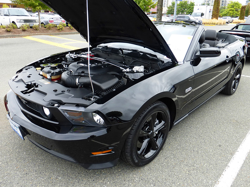 2012 Ford Mustang GT Convertible Premium w/ black wheels 2012 Ford Mustang GT Convertible Premium w/ black wheels